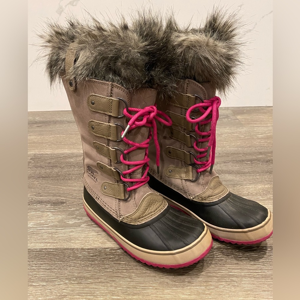 SOREL Joan of Arctic Waterproof boots